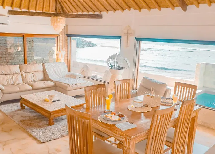 Bali Secrets Oceanfront Villa *