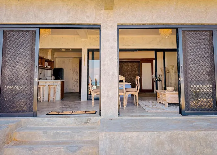 Bali Secrets Oceanfront Villa *