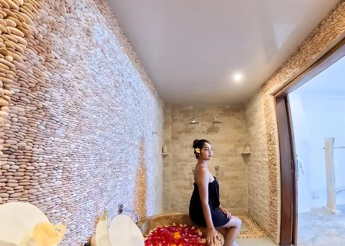 Bali Secrets Oceanfront Villa *